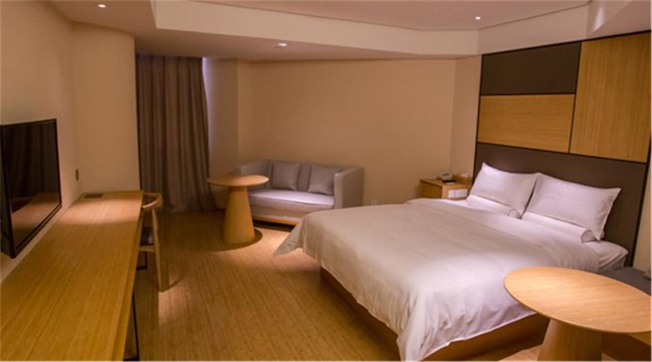 Ji Hotel Shanghai Hongqiao Transport Hub Linkong Zone Exterior foto